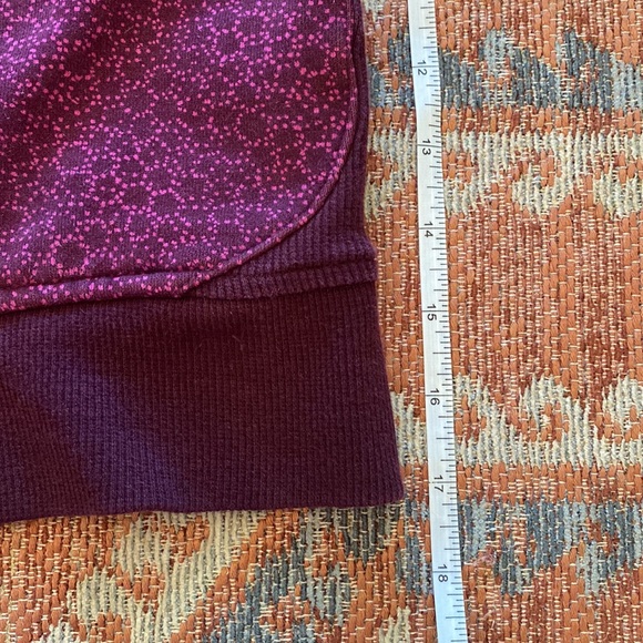 COPY - Lululemon women’s size 10 scuba zip up jacket, rare find - Picture 7 of 9